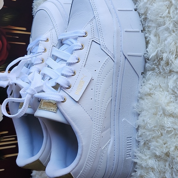 Puma - Picture 4 of 9